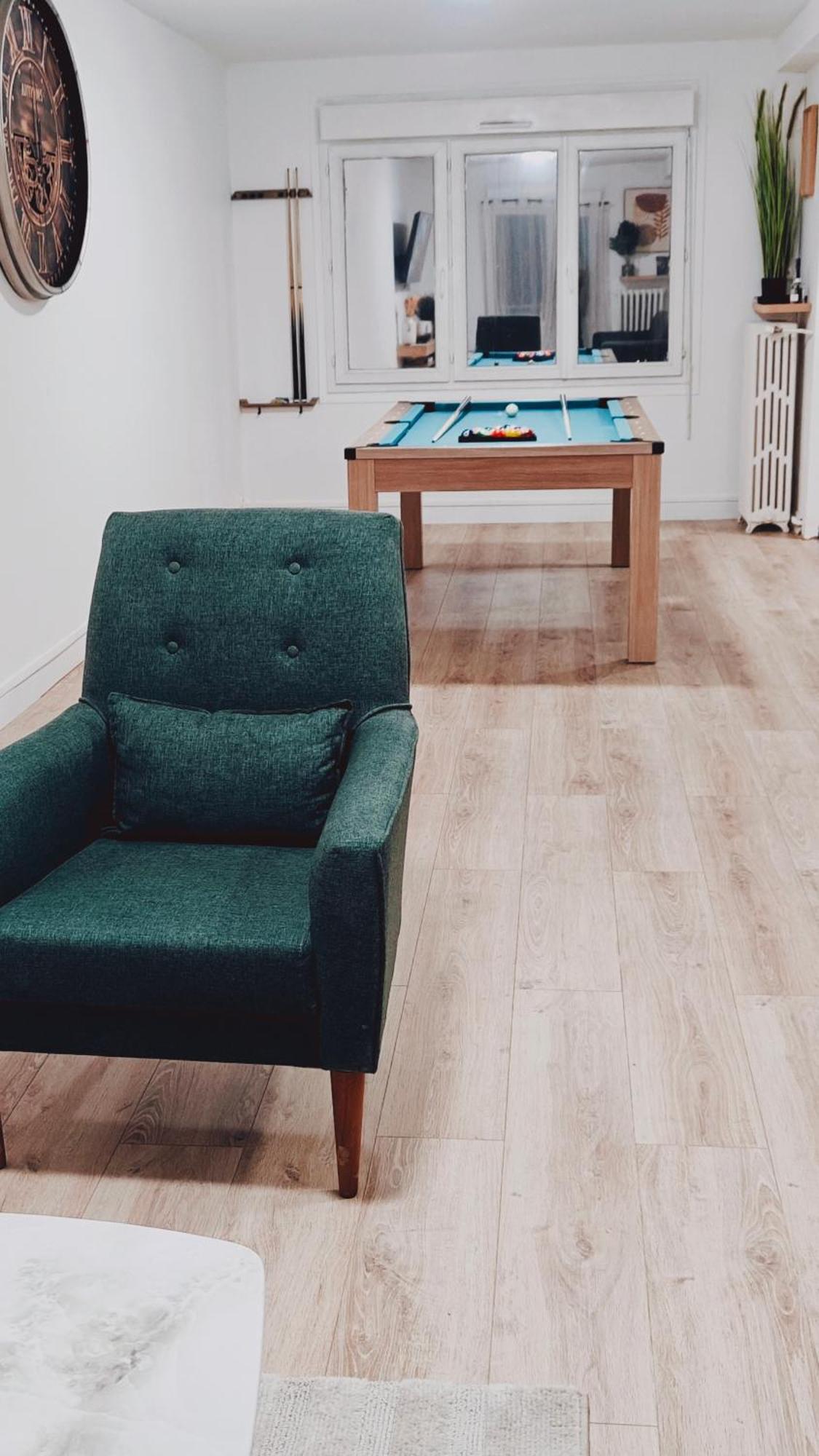 Appartamento Kaylee Lounge Le Mans Esterno foto